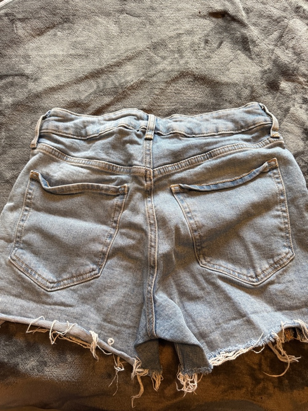 Old Navy Light Blue Distressed Denim Shorts - Picture 5 of 5